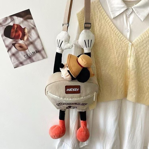 Mickey Mouse Backpack with Hat - Picture 4 of 6